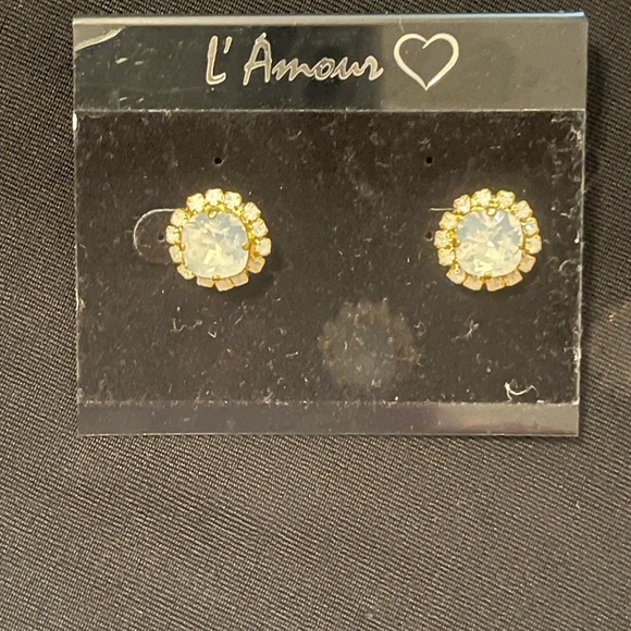 L'Amour Crystal and Gold Halo Earrings - Picture 1 of 3
